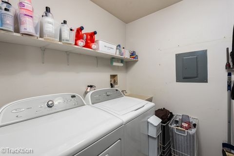 Tiny photo for 1147 Middlebury Lane #B1, Wheeling, IL 60090 (MLS # 12601259)