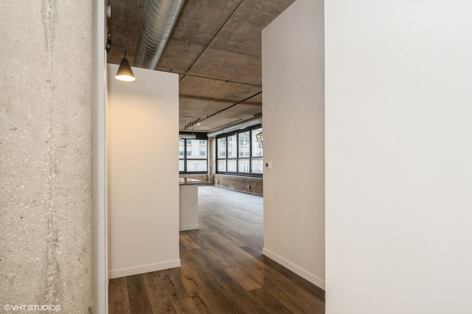 130 S CANAL Street 519