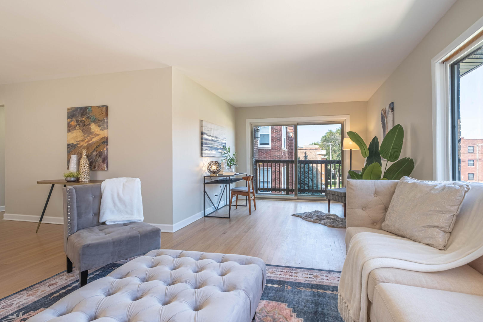 4248 N Keystone Avenue 3A