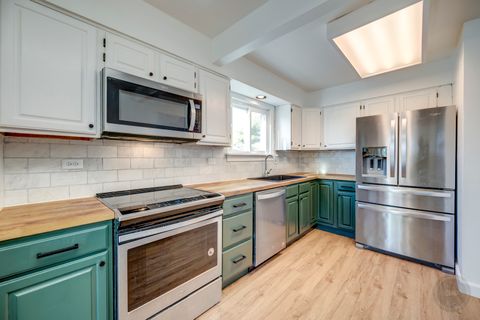 Tiny photo for 187 Roberts Road #187, Bolingbrook, IL 60440 (MLS # 12527232)