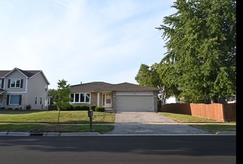 315 Indianwood Lane West Chicago IL 60185