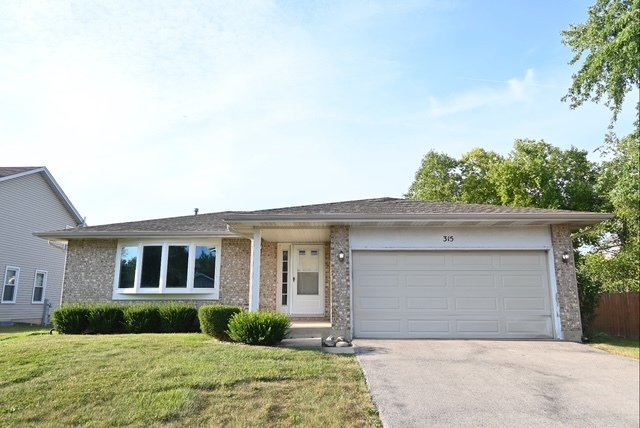 315 Indianwood Lane