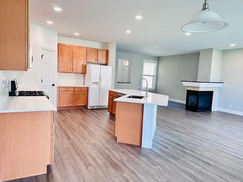 Tiny photo for 1875 N Crenshaw Circle, Vernon Hills, IL 60061 (MLS # 12636640)