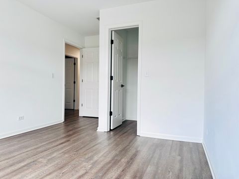 Tiny photo for 1875 N Crenshaw Circle, Vernon Hills, IL 60061 (MLS # 12636640)