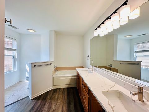 Tiny photo for 1875 N Crenshaw Circle, Vernon Hills, IL 60061 (MLS # 12636640)