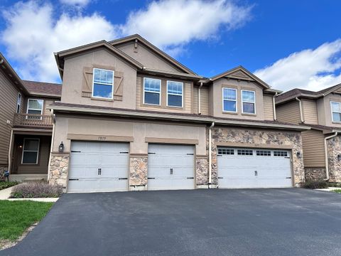 Photo of 1875 N Crenshaw Circle, Vernon Hills, IL 60061 (MLS # 12636640)
