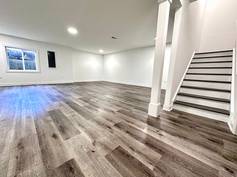 Tiny photo for 1875 N Crenshaw Circle, Vernon Hills, IL 60061 (MLS # 12636640)