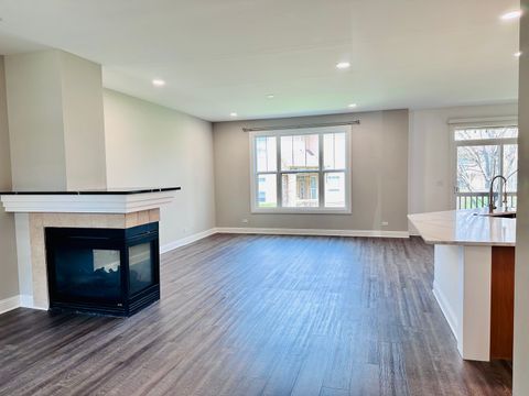 Tiny photo for 1875 N Crenshaw Circle, Vernon Hills, IL 60061 (MLS # 12636640)