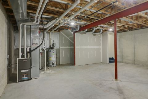 Tiny photo for 415 Highcroft Way, Lincolnshire, IL 60069 (MLS # 12494040)