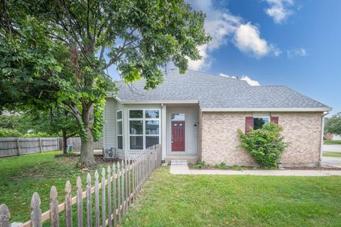 Photo of 1170 COVENTRY Lane, Bolingbrook, IL 60440 (MLS # 12461841)