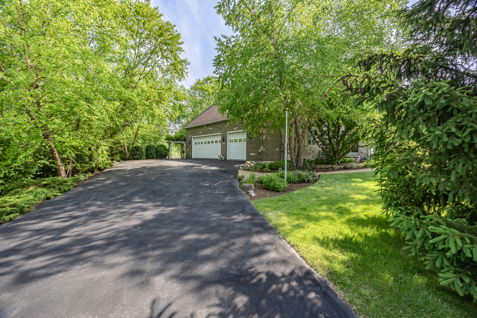 660 Birch Hollow Drive