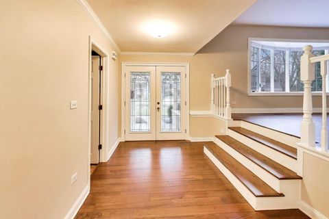 Tiny photo for 905 Crestfield Avenue, Libertyville, IL 60048 (MLS # 12580129)