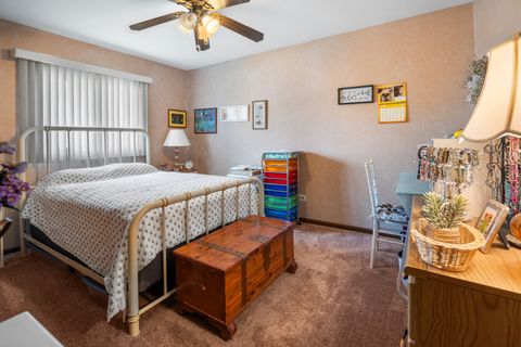 Tiny photo for 17713 66th Avenue, Tinley Park, IL 60477 (MLS # 12498813)