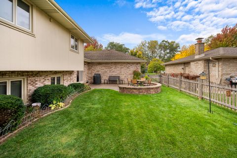 Tiny photo for 17713 66th Avenue, Tinley Park, IL 60477 (MLS # 12498813)