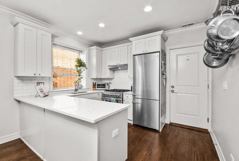Tiny photo for 2711 N MILDRED Avenue #2A, Chicago, IL 60614 (MLS # 12766621)