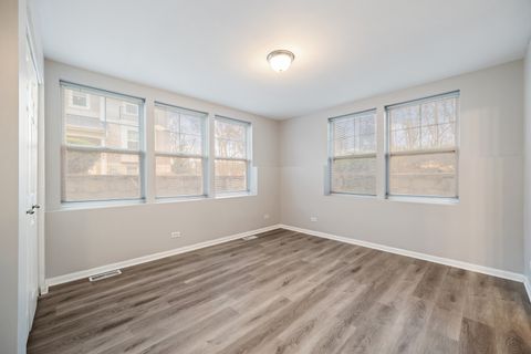 Tiny photo for 982 TUSCANY Drive, Streamwood, IL 60107 (MLS # 12535050)