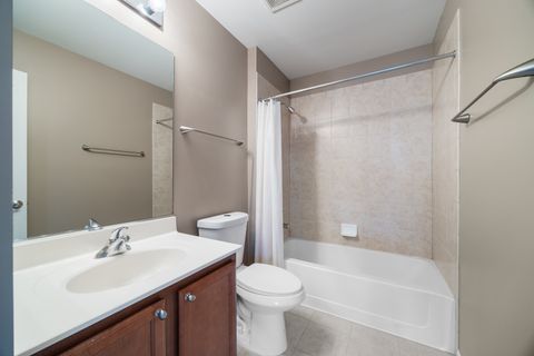 Tiny photo for 982 TUSCANY Drive, Streamwood, IL 60107 (MLS # 12535050)