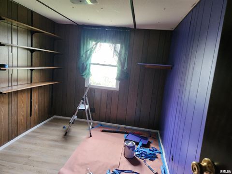 Tiny photo for 14625 E E IL Hwy 15 Highway, Mt Vernon, IL 62864 (MLS # EB457659)