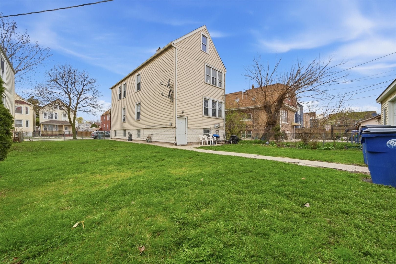 1417 S 48TH Court