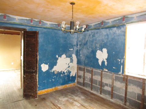 Tiny photo for 240 Linden Avenue, Bellwood, IL 60104 (MLS # 12559161)