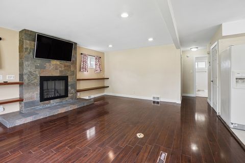 Tiny photo for 1028 Cherokee Place, Lemont, IL 60439 (MLS # 12633256)