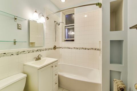 Tiny photo for 1254 W Thorndale Avenue #1W, Chicago, IL 60660 (MLS # 12517926)