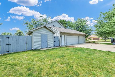 Tiny photo for 306 N Beringer Circle, Urbana, IL 61802 (MLS # 12392551)