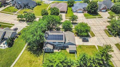 Tiny photo for 306 N Beringer Circle, Urbana, IL 61802 (MLS # 12392551)