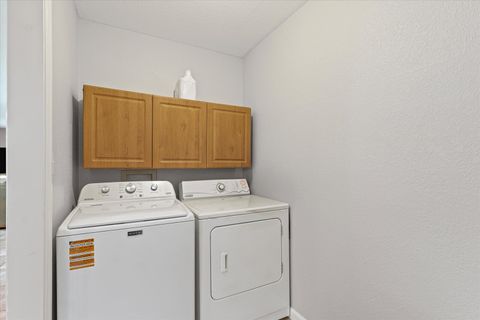 Tiny photo for 306 N Beringer Circle, Urbana, IL 61802 (MLS # 12392551)