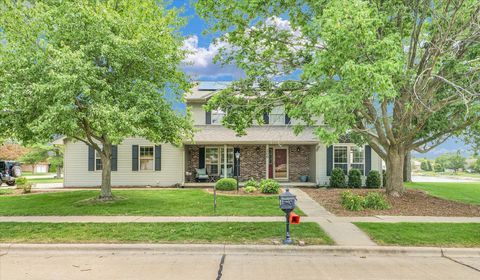Tiny photo for 306 N Beringer Circle, Urbana, IL 61802 (MLS # 12392551)