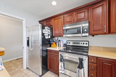 Tiny photo for 306 N Beringer Circle, Urbana, IL 61802 (MLS # 12392551)