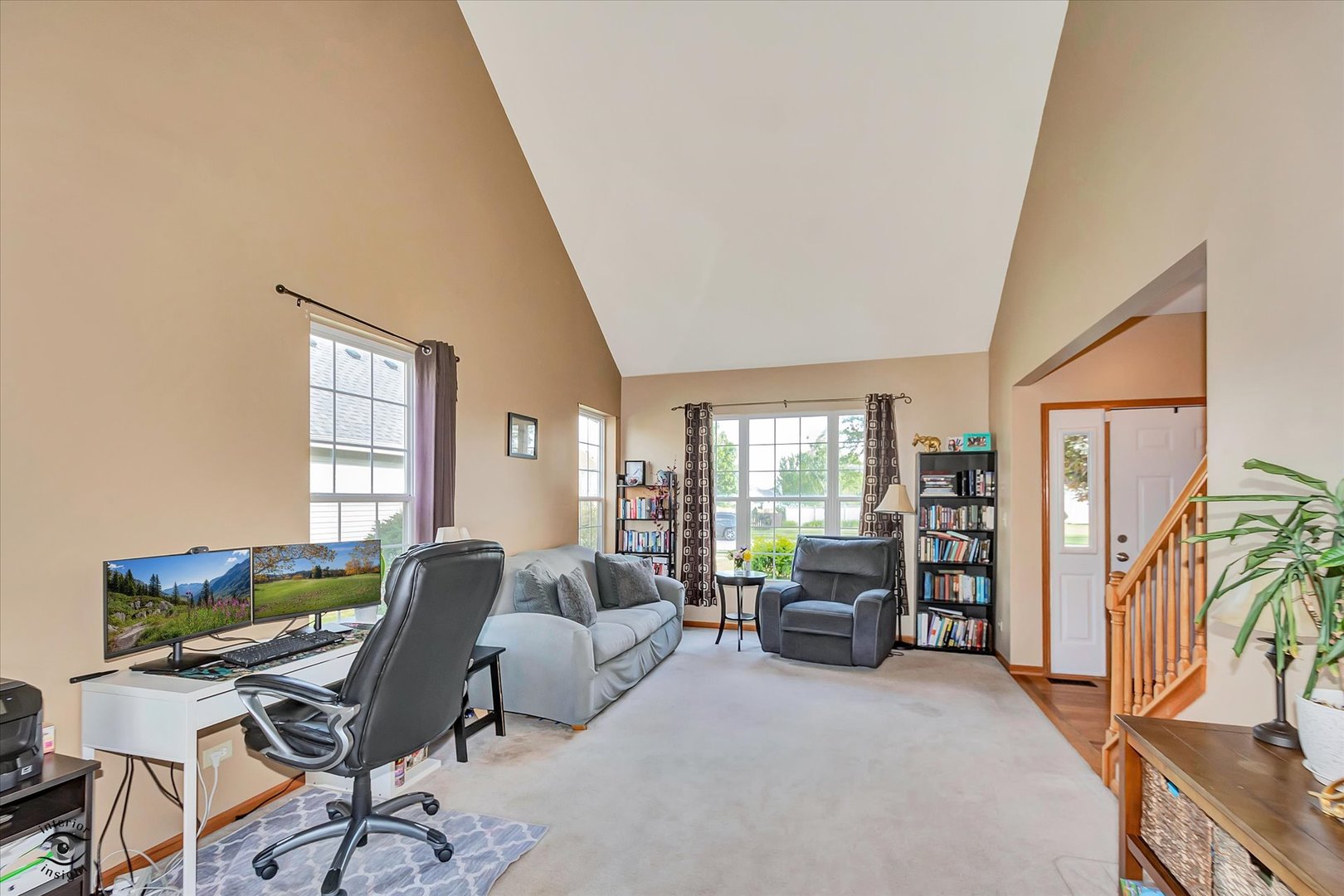 5692 W Roosevelt Street