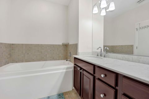 Tiny photo for 1069 W 14th Place #329, Chicago, IL 60608 (MLS # 12581904)