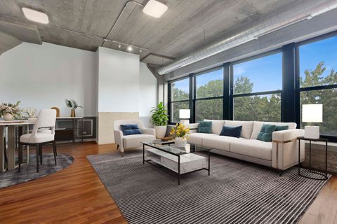 Tiny photo for 1069 W 14th Place #329, Chicago, IL 60608 (MLS # 12581904)