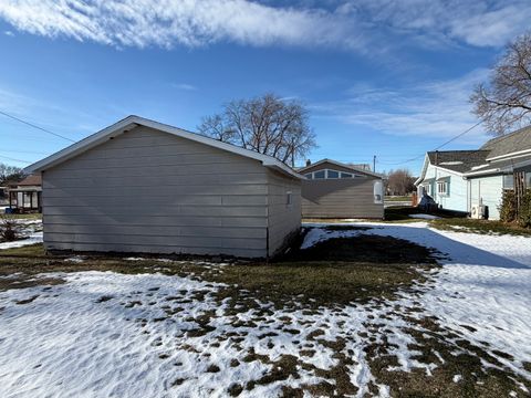 Tiny photo for 1009 Ave C, Rock Falls, IL 61071 (MLS # 12496400)
