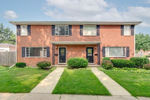 42 S Maywood Road Lake Forest IL 60045