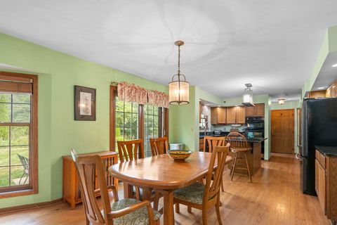 Tiny photo for 555 Basil Road, Lake Bluff, IL 60044 (MLS # 12477831)