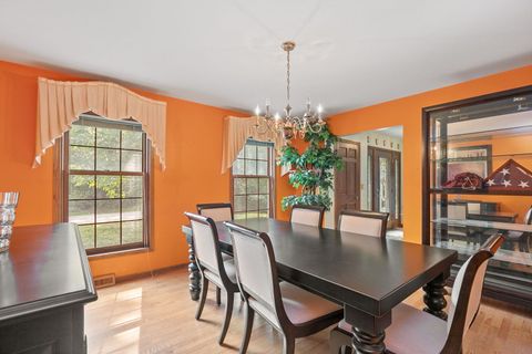 Tiny photo for 555 Basil Road, Lake Bluff, IL 60044 (MLS # 12477831)