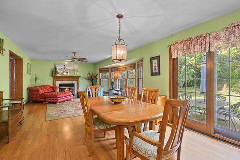 Tiny photo for 555 Basil Road, Lake Bluff, IL 60044 (MLS # 12477831)