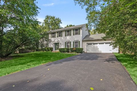 555 Basil Road Lake Bluff IL 60044