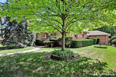 Tiny photo for 2029 Lloyd Avenue, Waukegan, IL 60085 (MLS # 12485660)