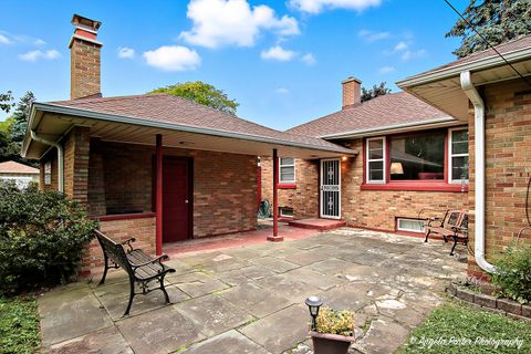 Tiny photo for 2029 Lloyd Avenue, Waukegan, IL 60085 (MLS # 12485660)