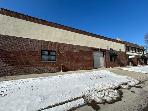 27 E Park Boulevard Villa Park IL 60181