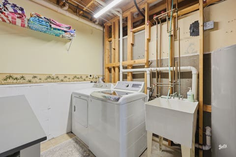 Tiny photo for 5903 Castlewood Trail, McHenry, IL 60050 (MLS # 12698414)