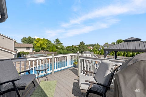Tiny photo for 5903 Castlewood Trail, McHenry, IL 60050 (MLS # 12698414)