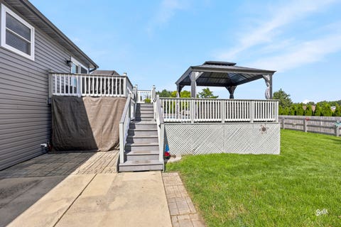 Tiny photo for 5903 Castlewood Trail, McHenry, IL 60050 (MLS # 12698414)