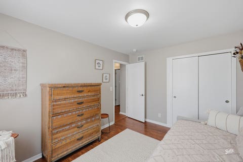 Tiny photo for 5903 Castlewood Trail, McHenry, IL 60050 (MLS # 12698414)