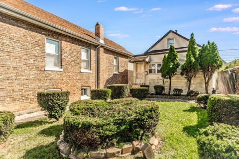 Tiny photo for 7537 W 61st Street, Summit, IL 60501 (MLS # 12474596)