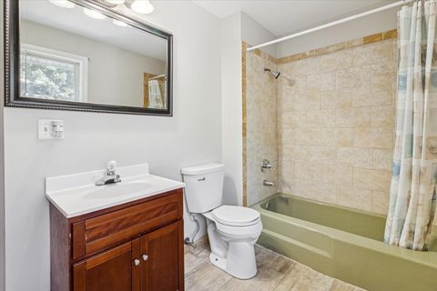 Tiny photo for 149 Thomas Road, Bolingbrook, IL 60440 (MLS # 12462563)