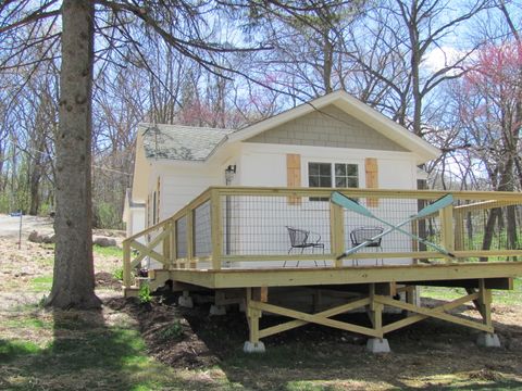 Single Family Residence in Delavan WI N6649 Larch Road.jpg